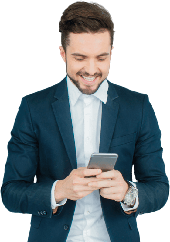 uomo con cellulare